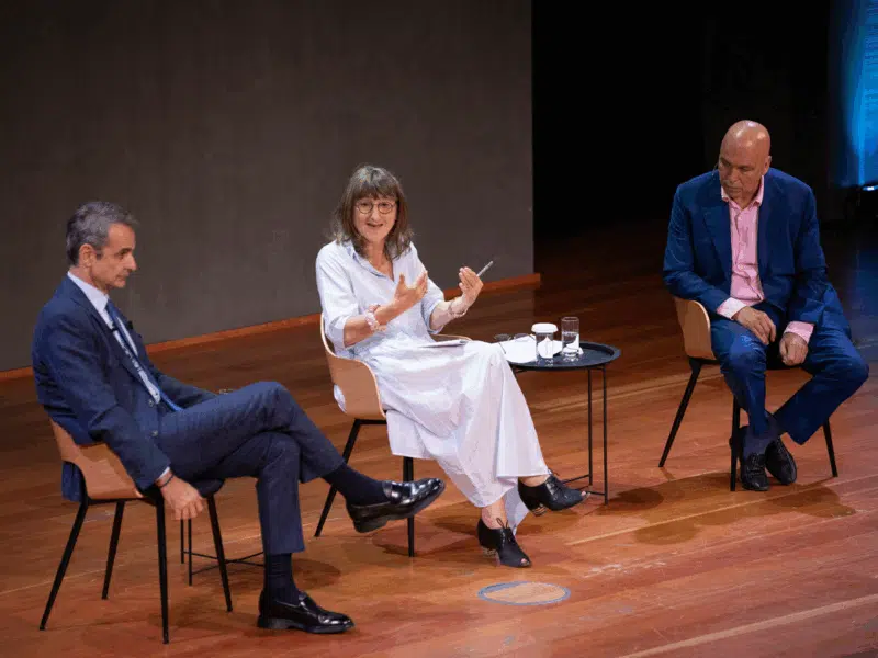 The Greek Prime Minister, Kyriakos Mitsotakis (left), in conversation with 5Rights’ President, Baroness Beeban Kidron (centre), at the global forum on AI in Athens. The conversation was moderated by 5Rights’ trustee and Strategic Advisor for IEEE, Doctor Konstantinos Karachalios (right).