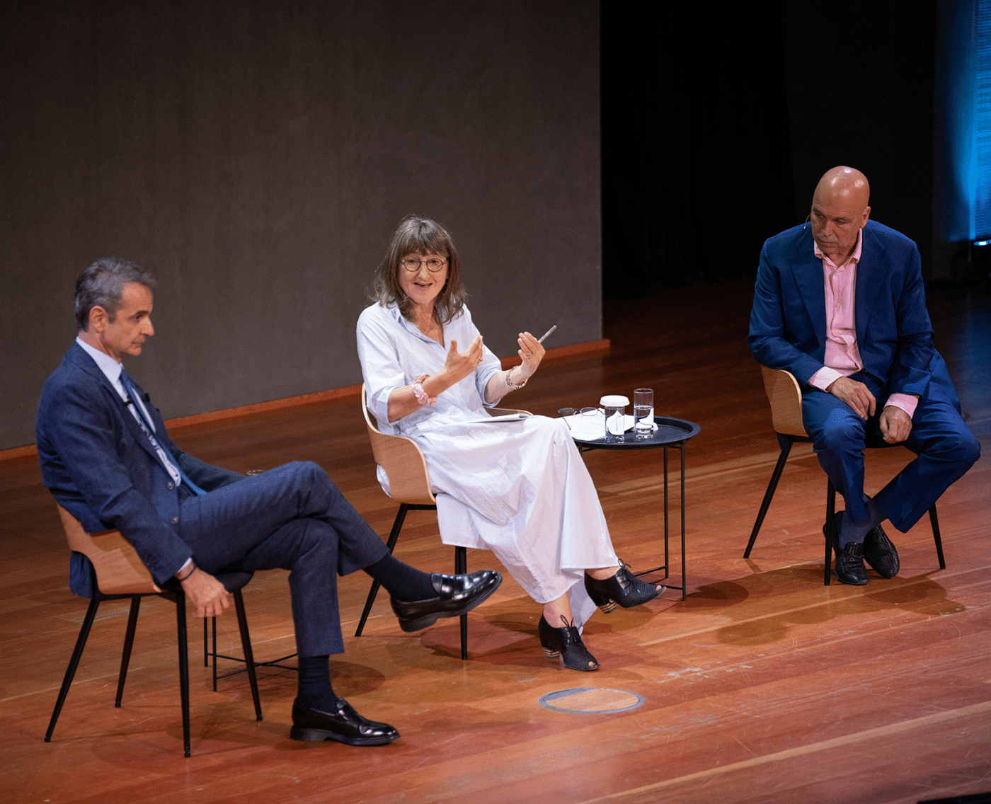 The Greek Prime Minister, Kyriakos Mitsotakis (left), in conversation with 5Rights’ President, Baroness Beeban Kidron (centre), at the global forum on AI in Athens. The conversation was moderated by 5Rights’ trustee and Strategic Advisor for IEEE, Doctor Konstantinos Karachalios (right).