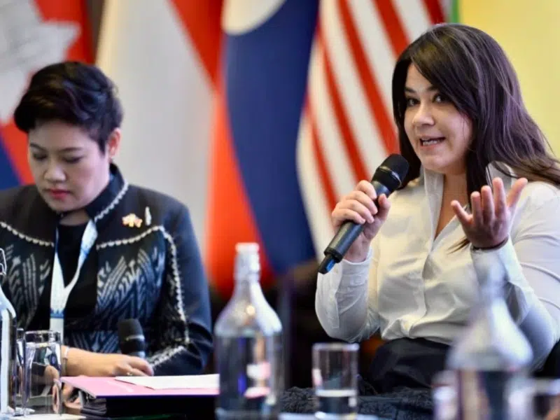 From Indonesia to ASEAN: building momentum for children’s rights online in Southeast Asia