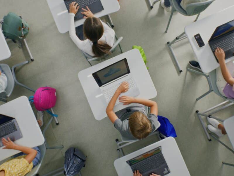 Social media–style design is already in the classroom, new research finds